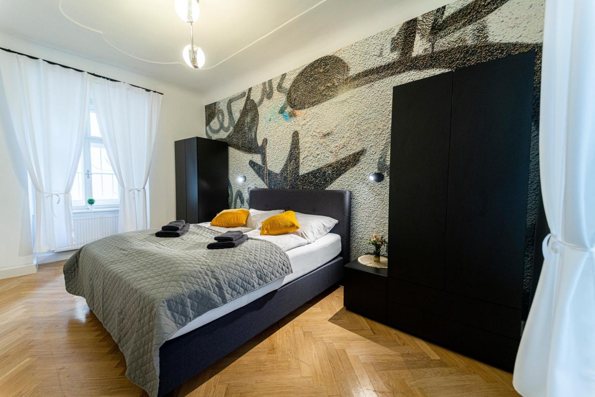 Central Stephansdom Apartment I Netflix I Self Check In Відень Екстер'єр фото